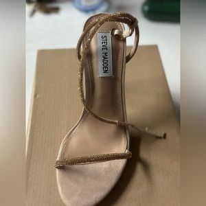 Steve Madden high heels only worn once I paid a little over 100 for these